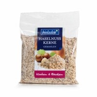 Haselnusskerne gemahlen